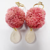 mayukoプロデュース：ポンポン風イヤリング